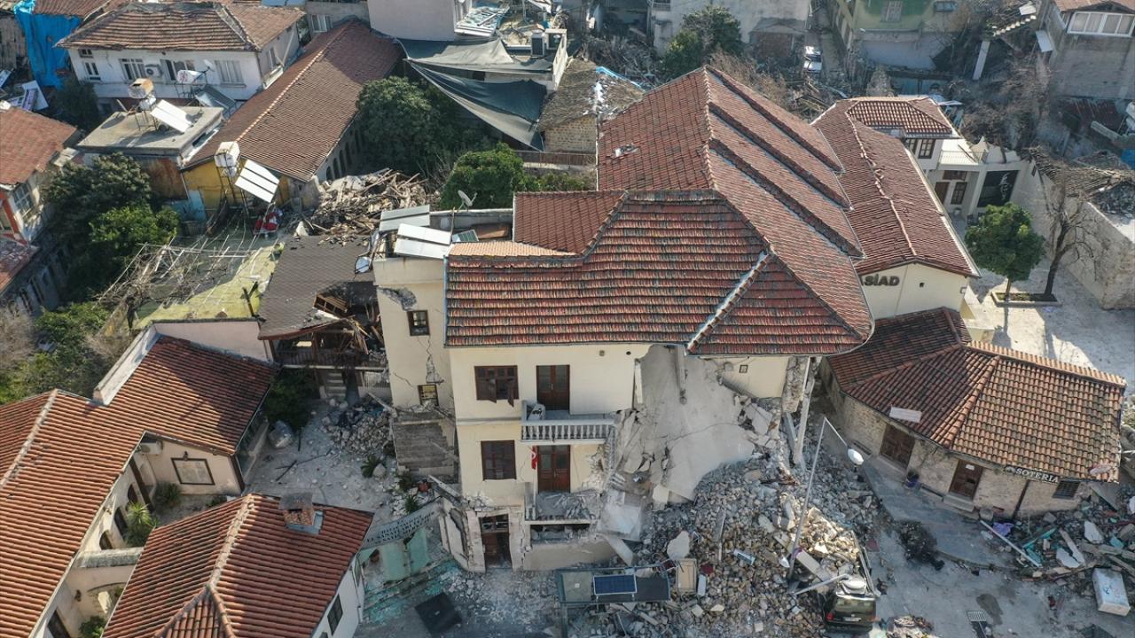 Deprem, Hatay'ın tarihini de yıktı 17
