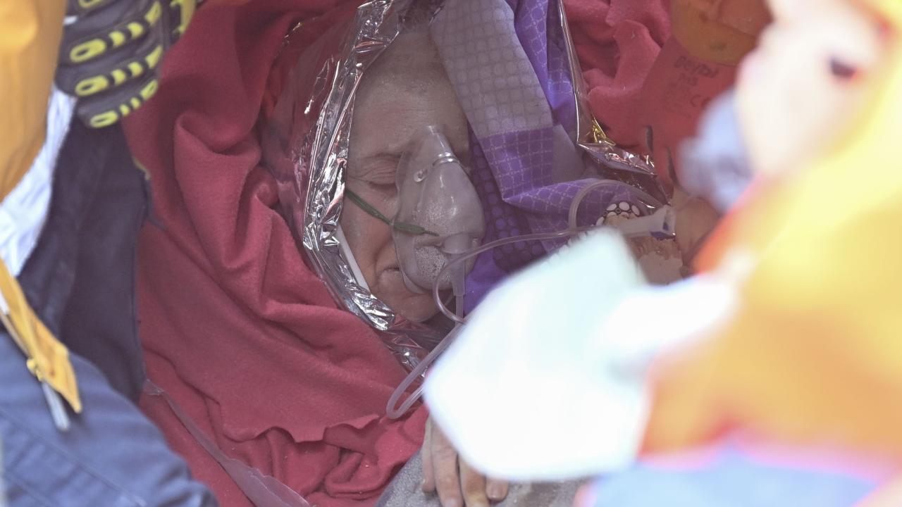 Umut ve mucize bir arada: 6. günde hayata tutundular 15