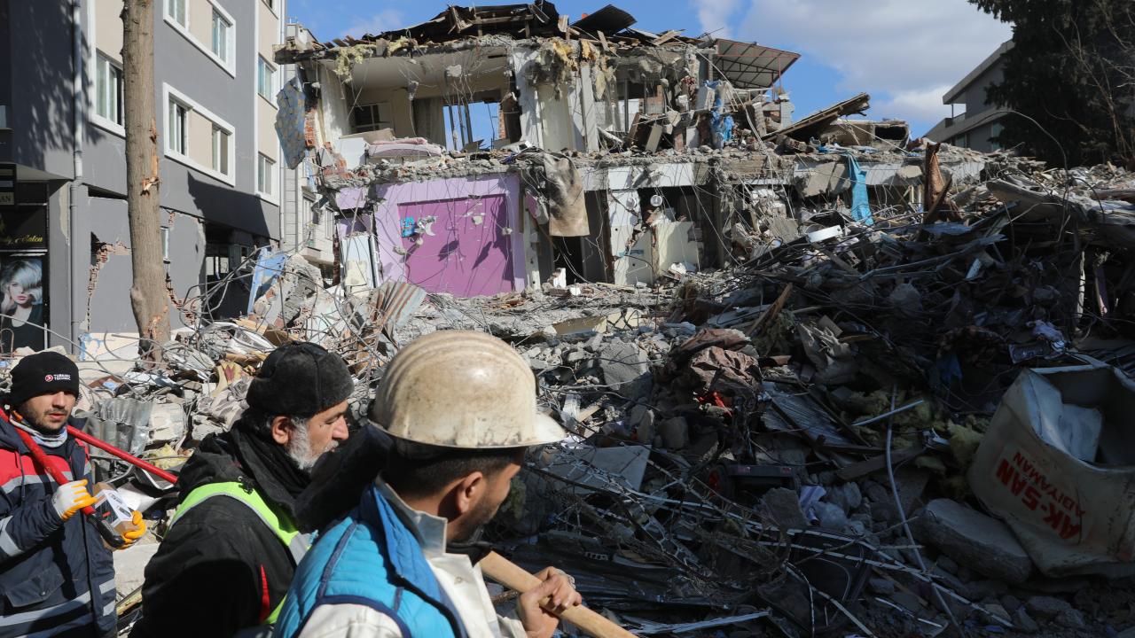 Madencilerin enkaz güvencesi: 'Domuzdamı' ve 'direk vurma' 3