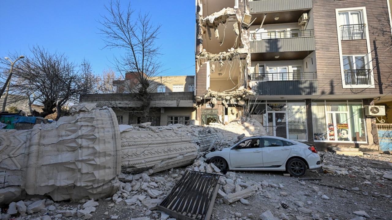 Adıyaman sokaklarında büyük yıkım 8