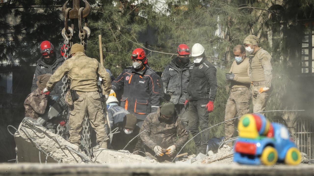 Depremde çocuklardan kalan hatıralar… Hepsinin ayrı ayrı hikayesi var 8
