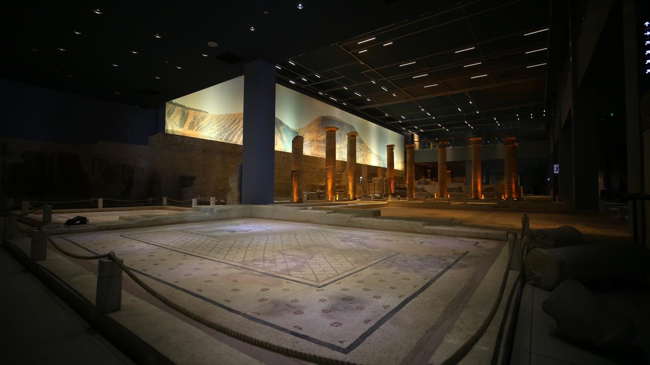 Tek bir taş bile yerinden oynamadı… Zeugma Mozaik Müzesi depremi hasarsız atlattı 15