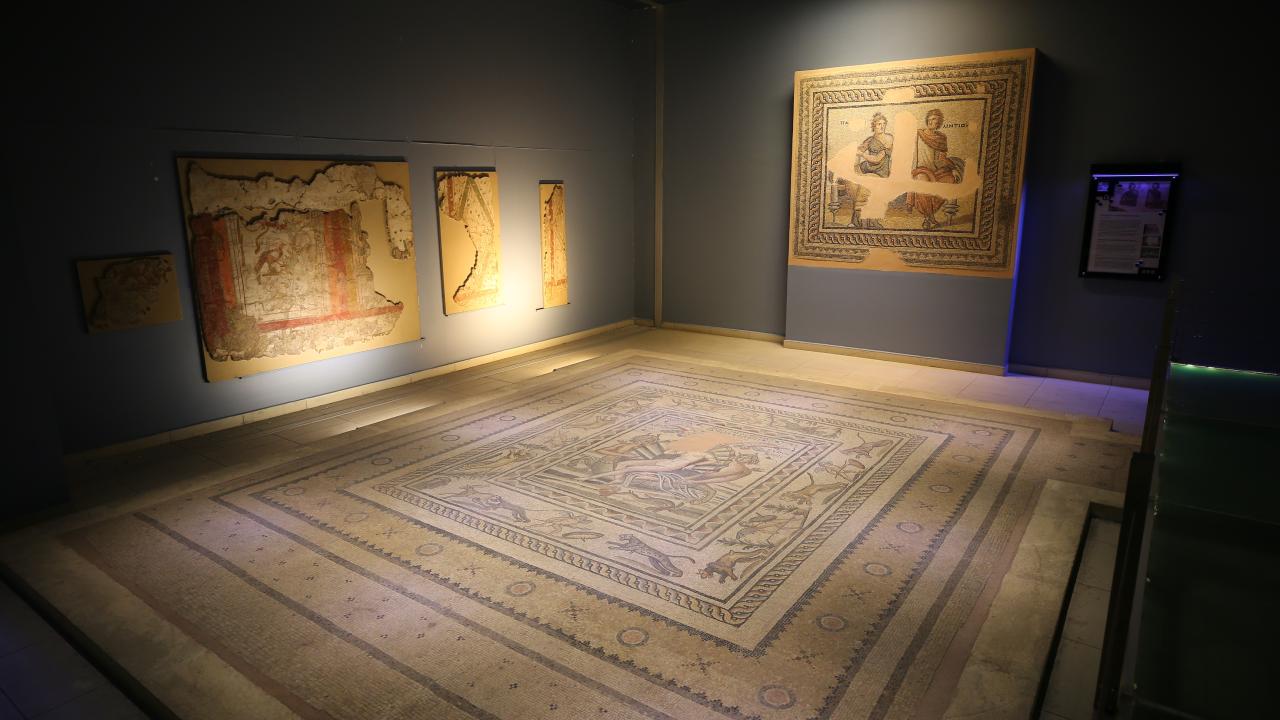 Tek bir taş bile yerinden oynamadı… Zeugma Mozaik Müzesi depremi hasarsız atlattı 11