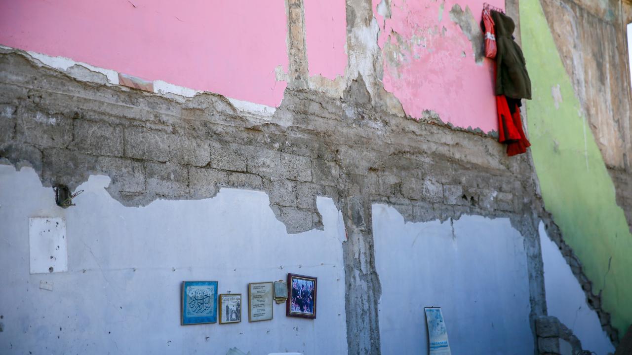 Nurdağı'nda depremlerin acı izleri 5