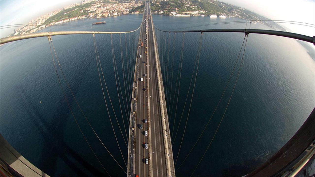 Boğaziçi Köprüsü’nün temeli 50 yıl önce atıldı 8