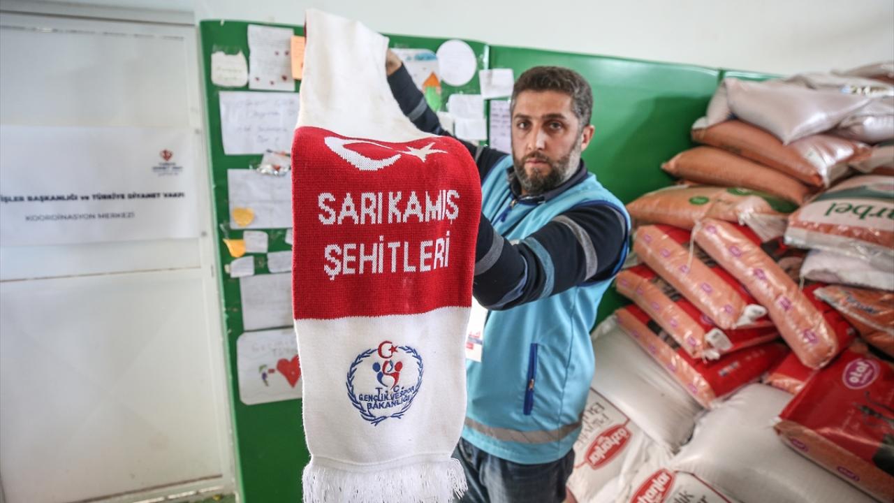 Hatay'a gönderilen yardım kolilerinden çıkan notlar duygulandırıyor 12