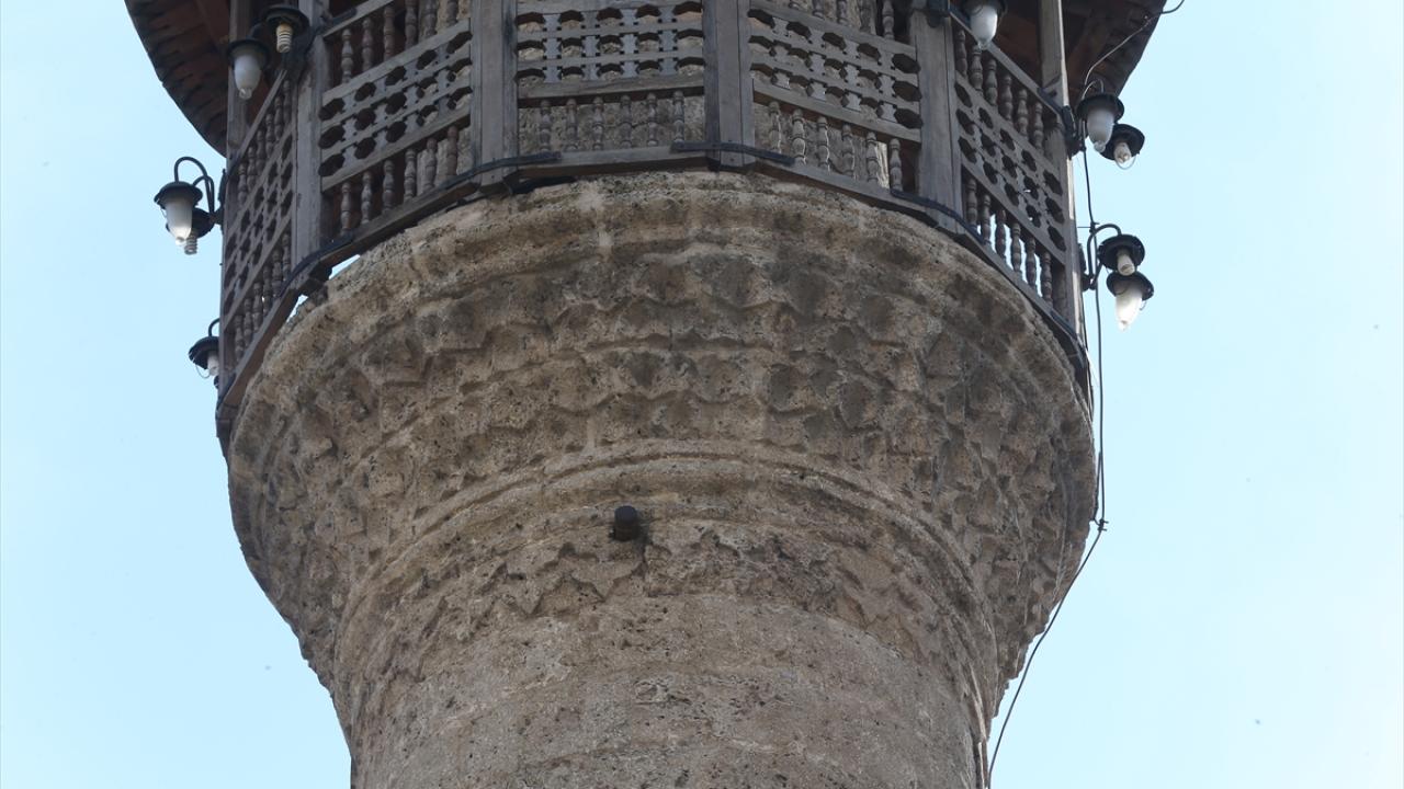 Kurtuluş Savaşı'nda ayakta kalmıştı... Depremle yıkıldı 12