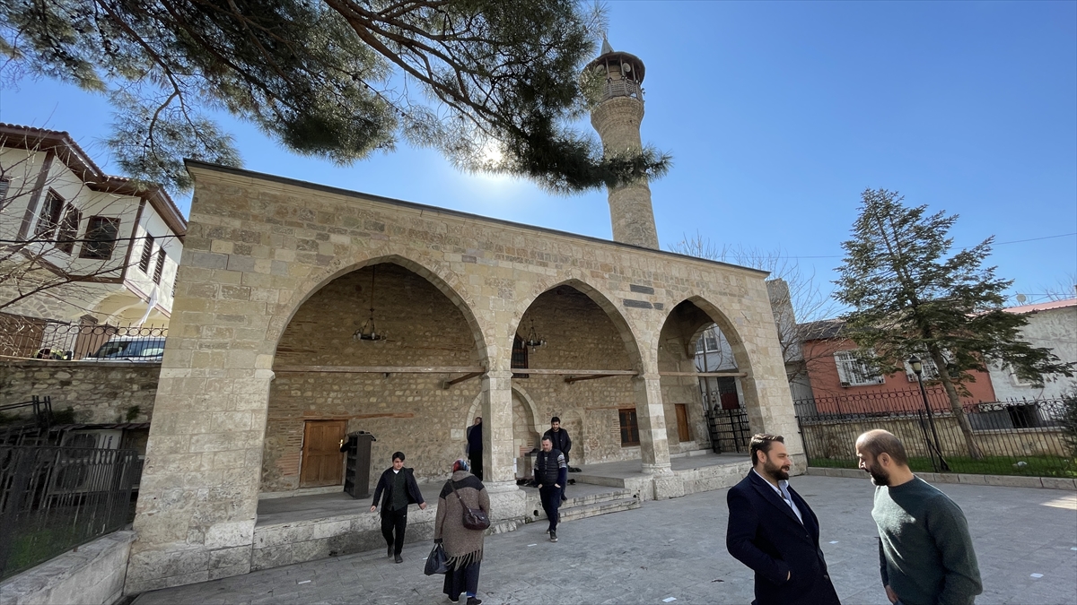 Kurtuluş Savaşı'nda ayakta kalmıştı... Depremle yıkıldı 8