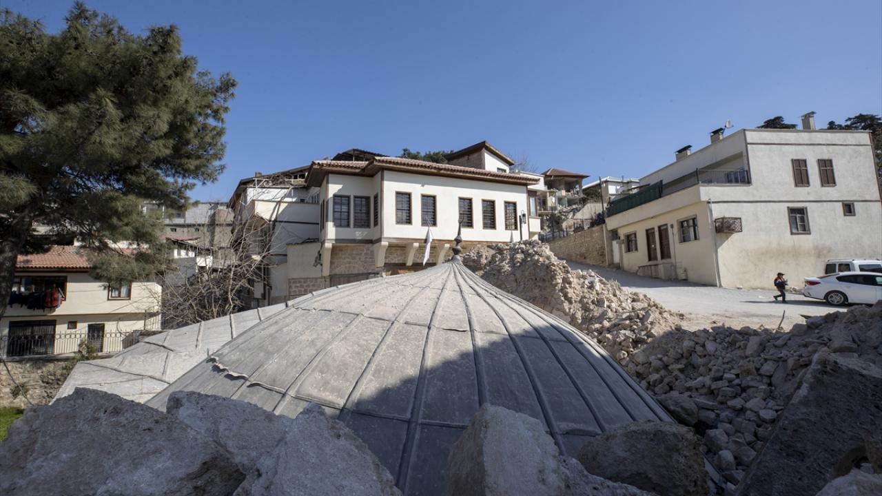 Kurtuluş Savaşı'nda ayakta kalmıştı... Depremle yıkıldı 5