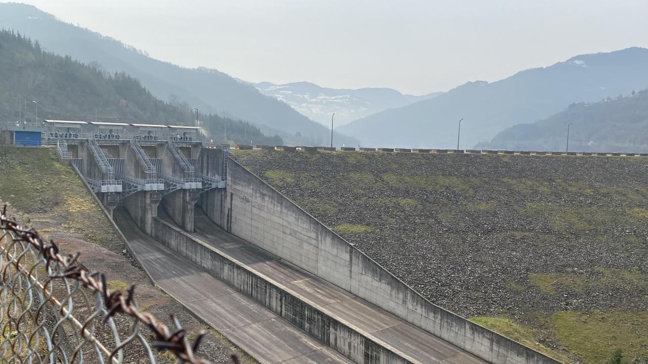 Geçen yıl dolunca kapakların açıldığı Yuvacık Barajı alarm verdi 5