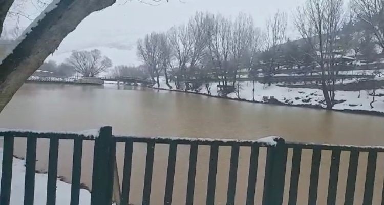 Deprem onu da etkilemişti... Dünyanın en berrak göllerinden biri eski haline kavuştu 3