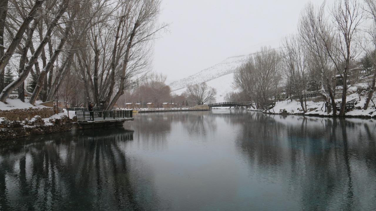 Deprem onu da etkilemişti... Dünyanın en berrak göllerinden biri eski haline kavuştu 4