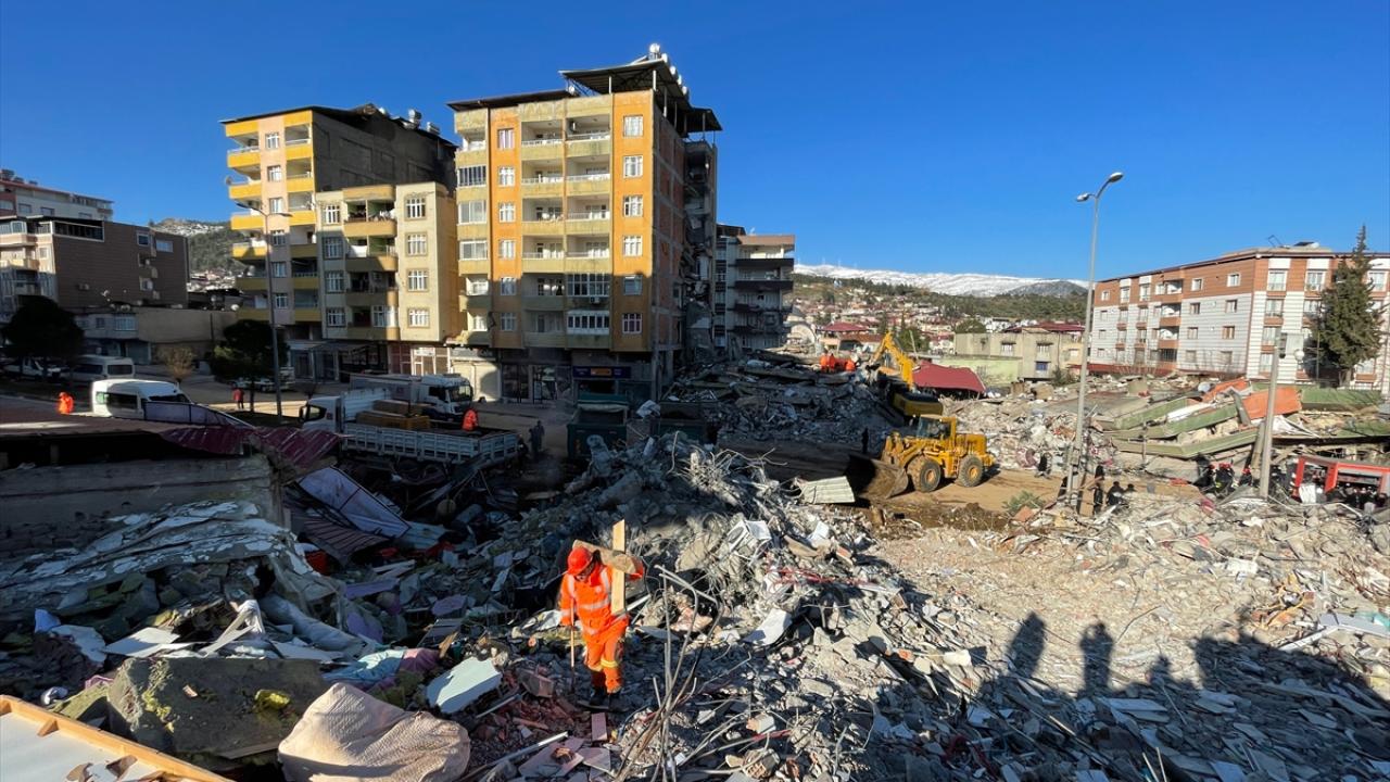 Türkiye'nin büyük depremleri 44