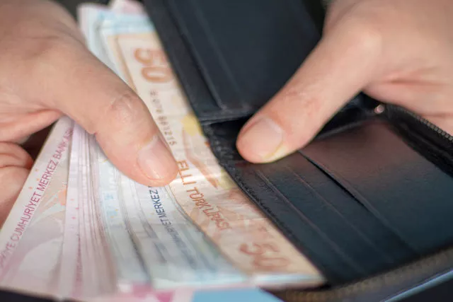 Asgari ücretli çalışana 6 bin lira ödeme! Depremzede çalışana kısa çalışma ödeneği: Brüt maaaşın yüzde 60’ı kadar… 1