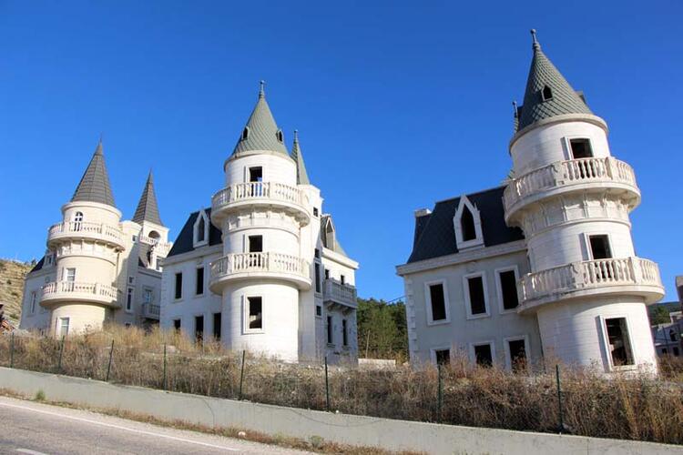 Şato villaların sahibi konuştu: Burada kalınmaz! 9