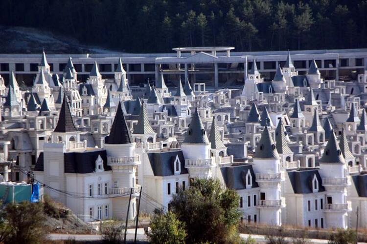 Şato villaların sahibi konuştu: Burada kalınmaz! 1