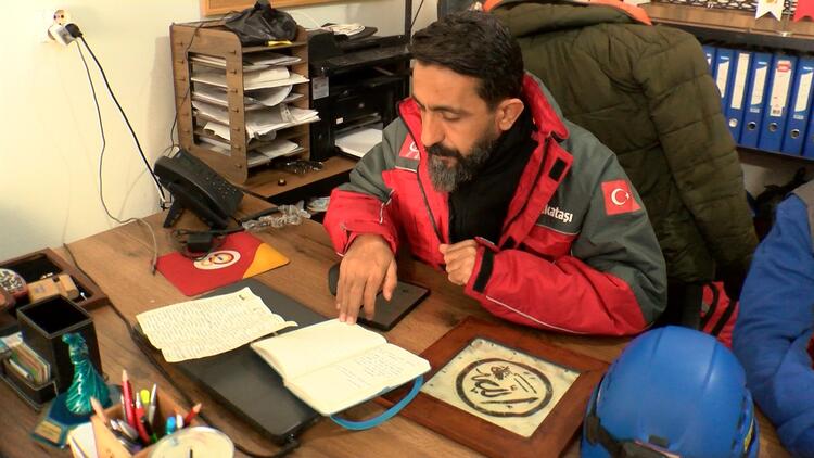 Depremde ölen babanın, kızının defterine yazdığı yürek yakan not “Sizlere istediğiniz çok şeyi veremedim…” 4