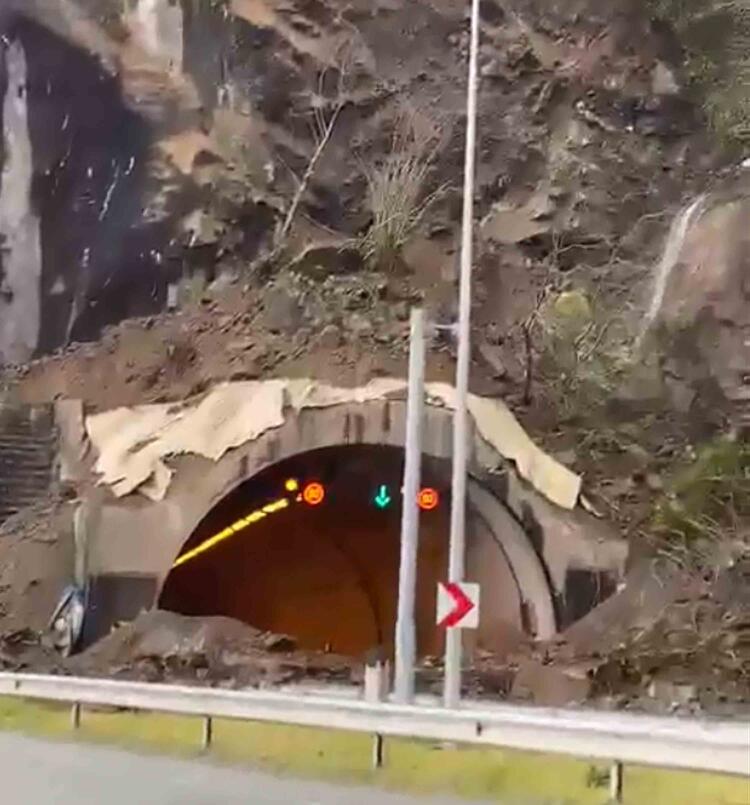 Depremler sonrası Karadeniz'de heyelanlar sıklaştı 5