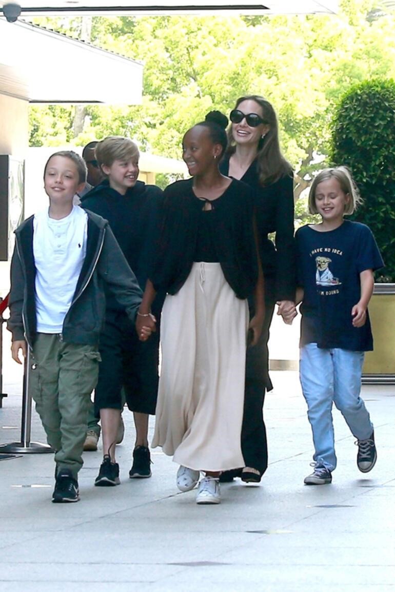 Kalabalık aile bildiğiniz gibi değil: Meğer çocukları arasında 'ayrım' gözetiyormuş 3