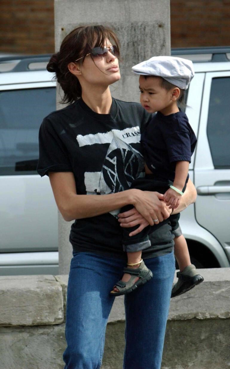 Kalabalık aile bildiğiniz gibi değil: Meğer çocukları arasında 'ayrım' gözetiyormuş 4