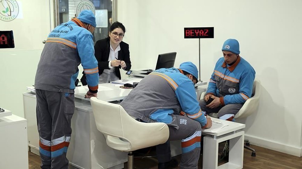 Kamudaki 700 bin işçinin zam talebi Bakanlık yolunda 4