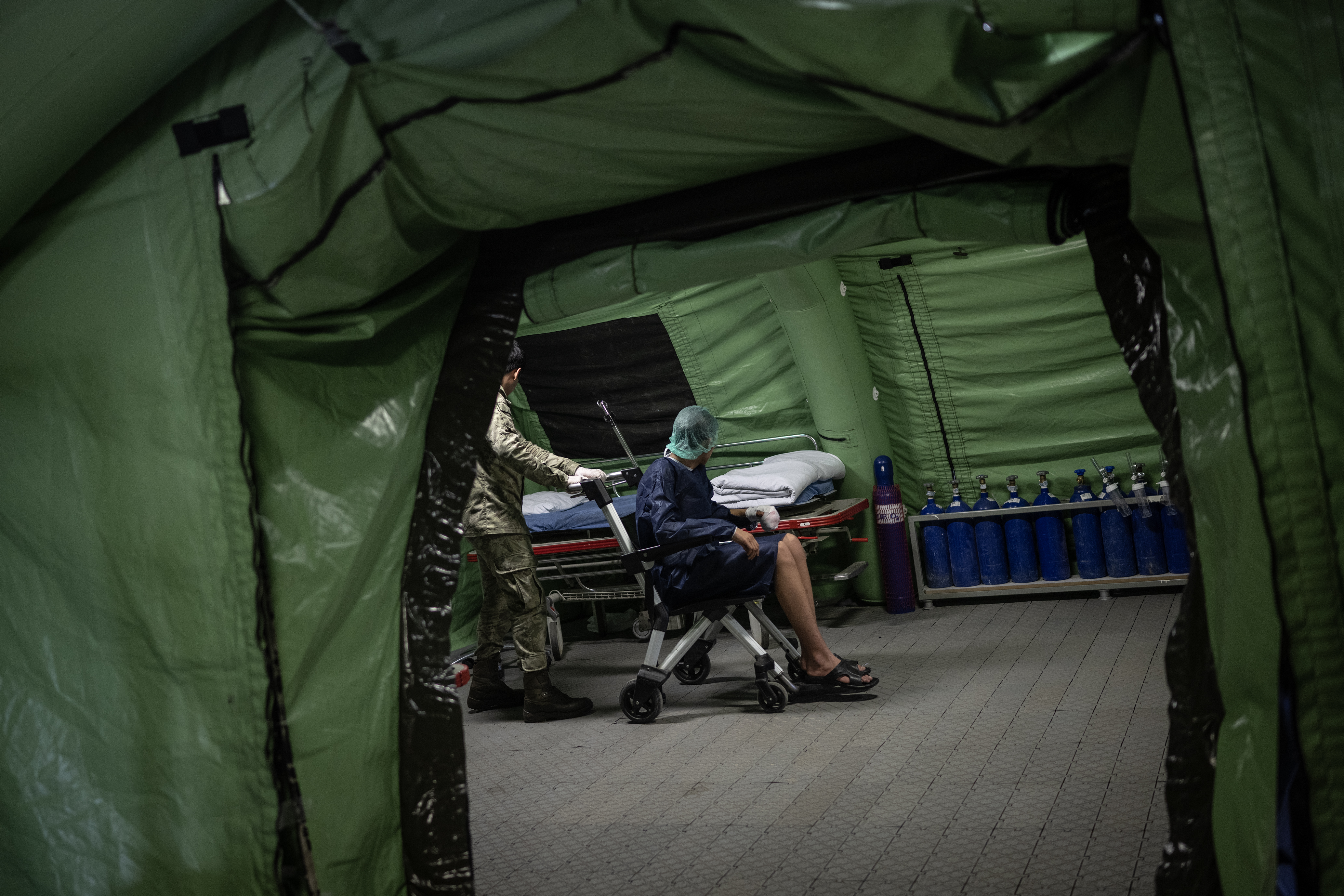 Türkiye ve Azerbaycan orduları, yaraları sarmak için omuz omuza 14