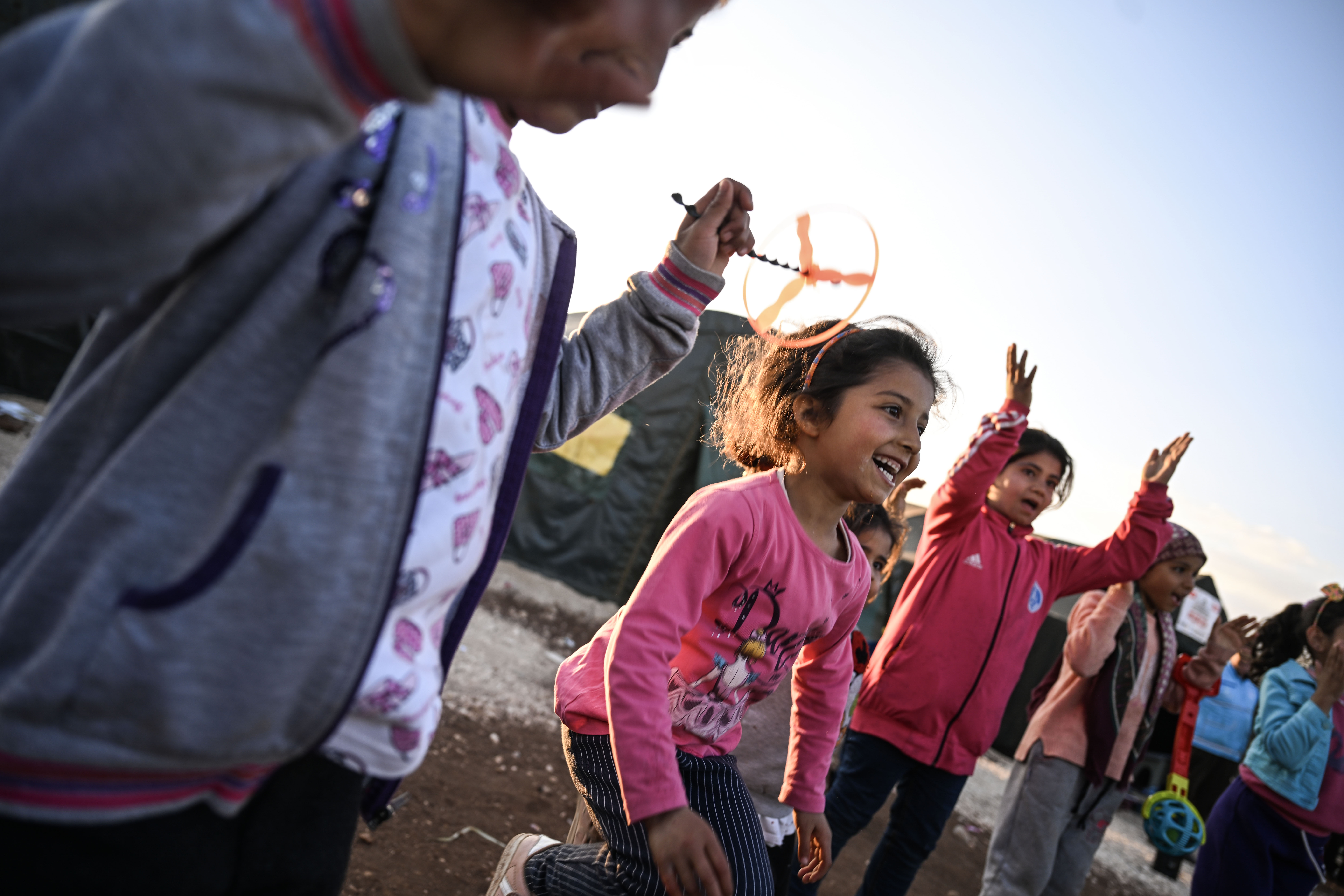 Minik bir tebessüm, huzurlu bir bakış… Adıyaman'da acılar yavaş yavaş diniyor 3