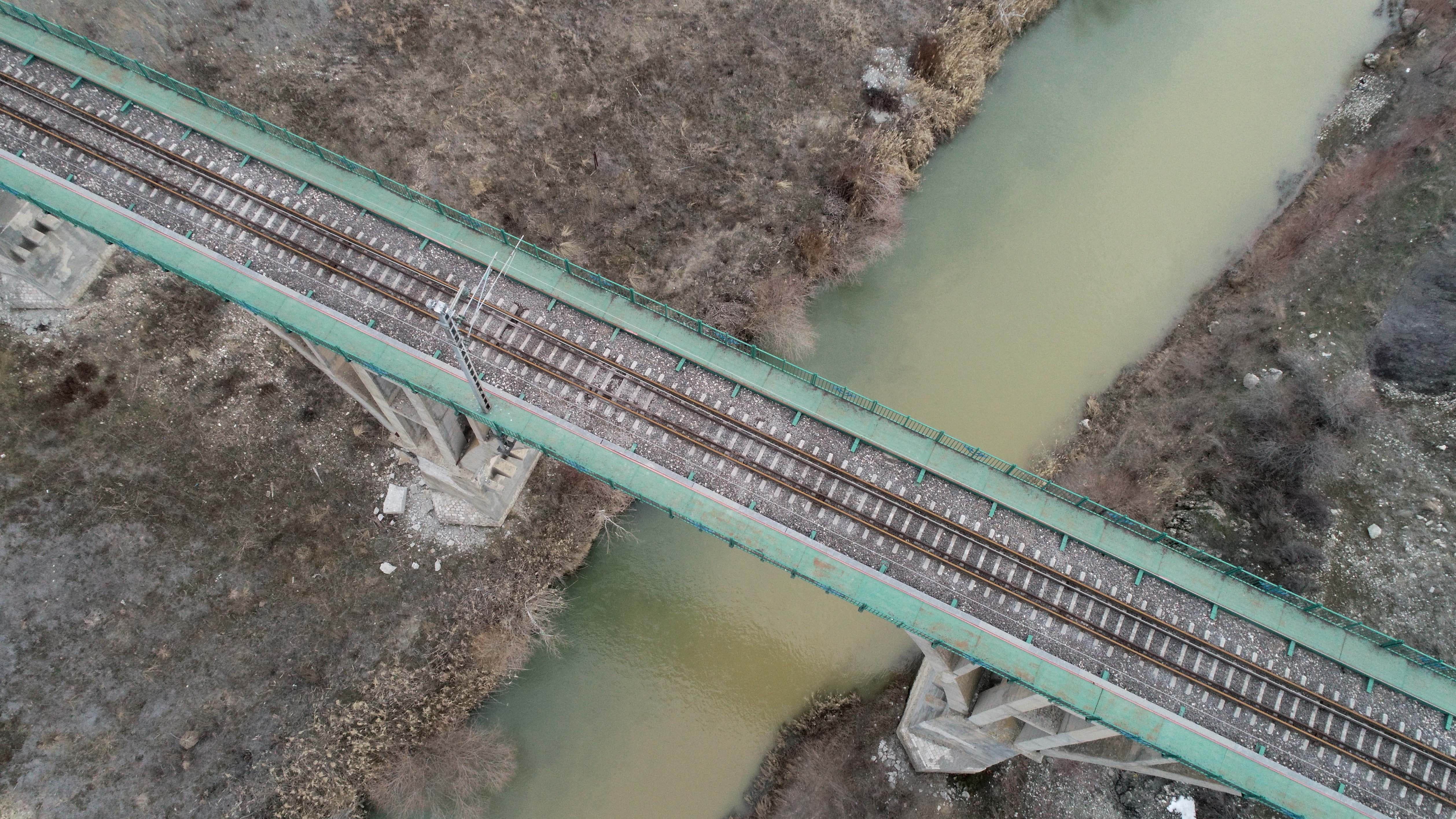 Adıyaman'daki 94 yıllık Alman Köprüsü ayakta kaldı 10