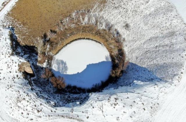 gorenler-saskinligini-gizleyemiyor-yan-yana-olan-15604061_9723_m