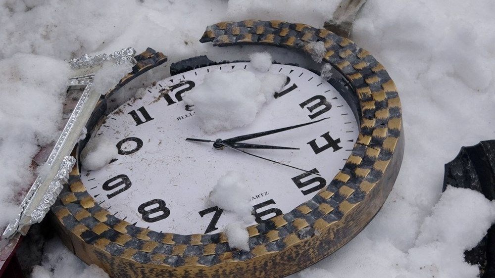 Deprem bölgesinden çarpıcı fotoğraflar 4