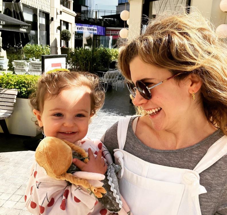 Çocuklar Duymasın'ın feminist Duygu'suydu... Ayşecan Tatari şimdilerde evli, mutlu, çocuklu! 20