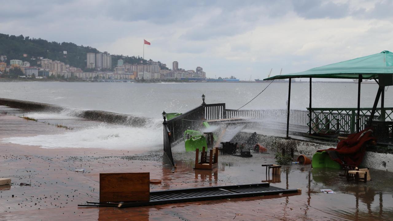 29 ile uyarı: Sağanak ve fırtına geliyor 26
