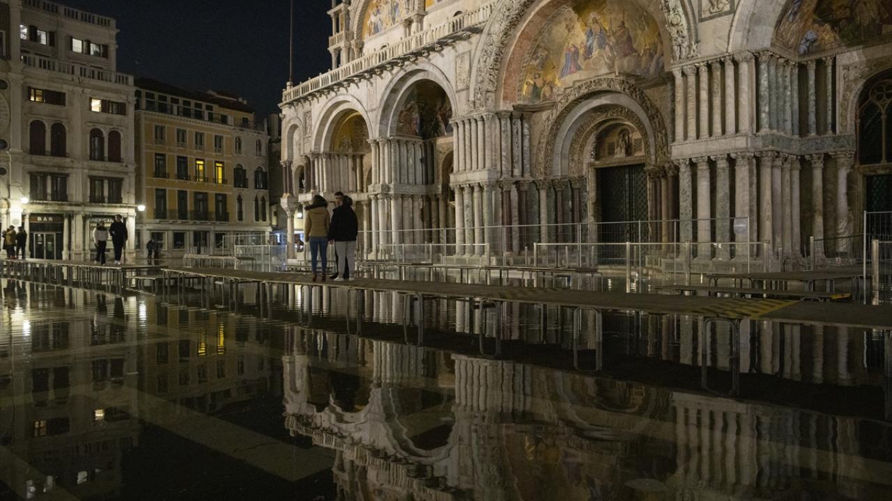 Venedik'te 'Acqua Alta' adı verilen su yükselmeleri 3