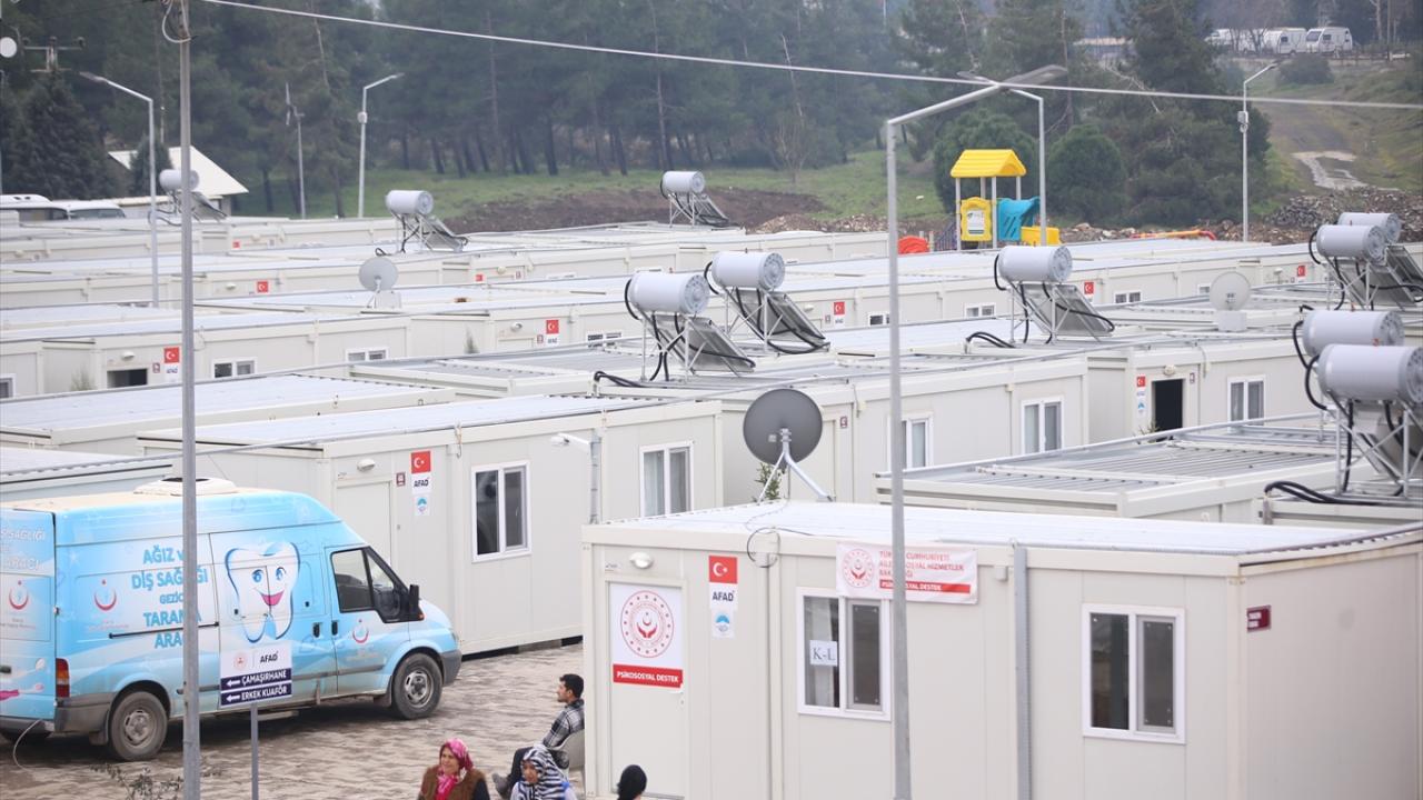 Yıkılan caddelerin isimleri konteyner kentte yaşatılıyor 8