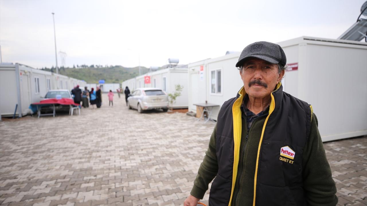 Yıkılan caddelerin isimleri konteyner kentte yaşatılıyor 7