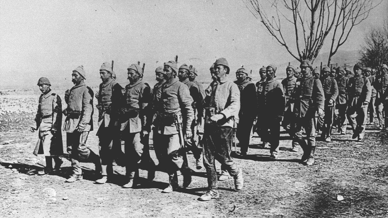 Çanakkale Deniz Zaferi'nin üzerinden 108 yıl geçti 14