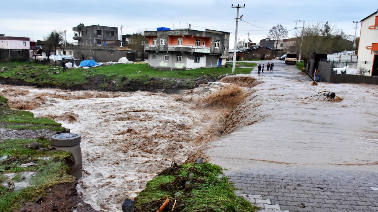 Meteoroloji'den 15 ile "turuncu" ve "sarı" uyarı 5