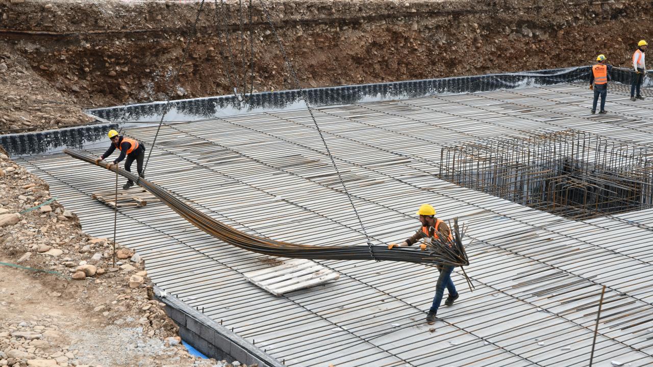 Depremin yıkıma neden olduğu İslahiye'de kalıcı konutların temeli atıldı 4