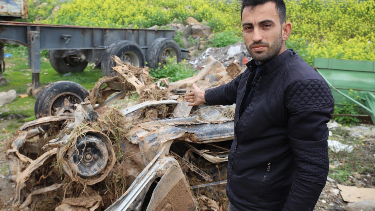 Sel sonrası otomobilini tanıyamadı! 2