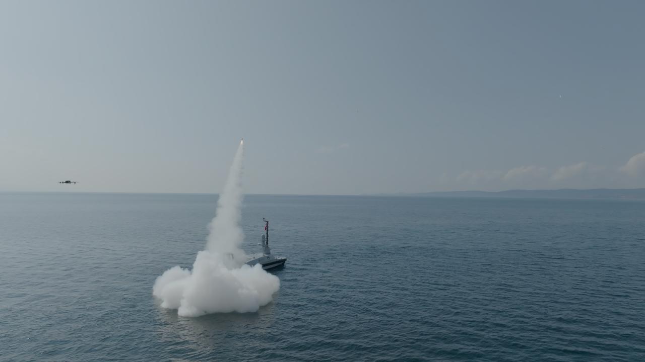 Yerli SİDA'dan ilk defa güdümlü mühimmat atışı yapıldı 15