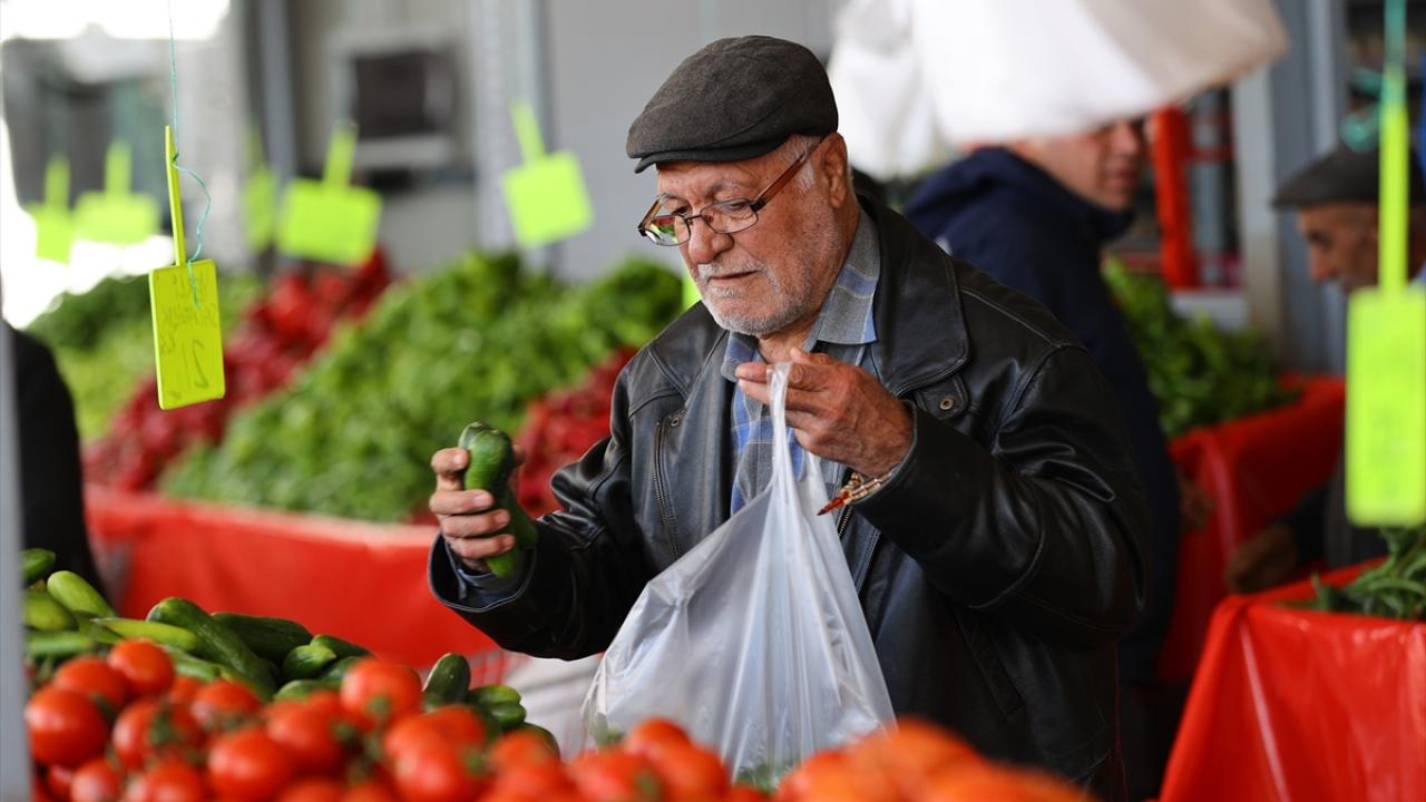 Depremin merkezi Pazarcık'ta 370 esnaf dükkan açtı 6