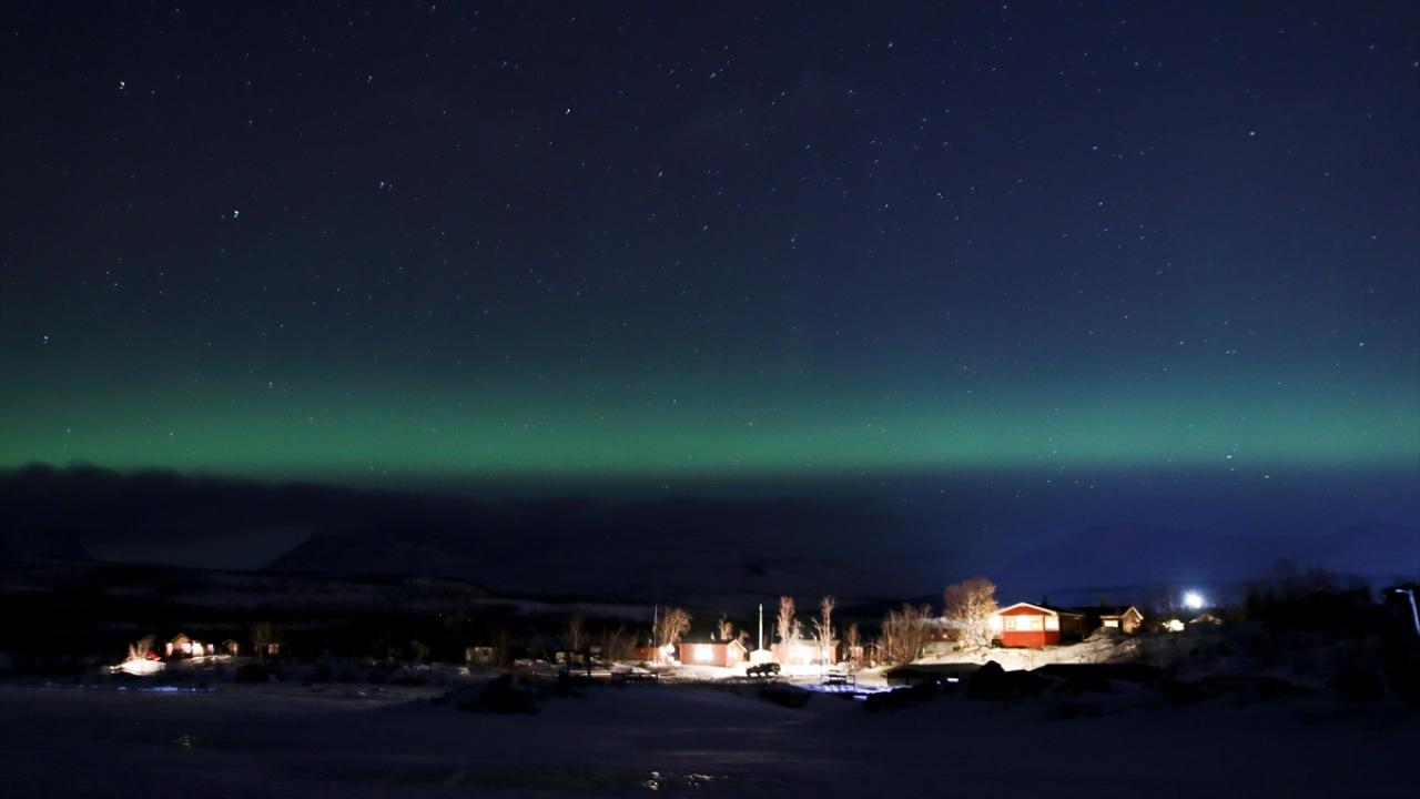 Onlar karanlık gecelerin büyülü ışıkları... 8