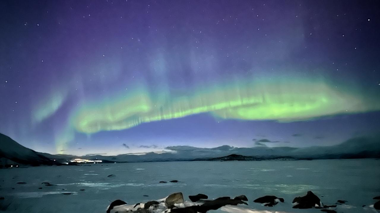 Onlar karanlık gecelerin büyülü ışıkları... 2