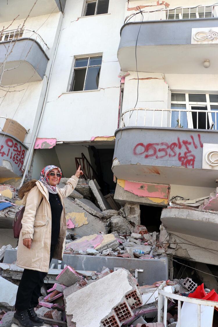 4 katlı binadan internet kablosunu ip gibi kullanarak kurtulmuşlar 11