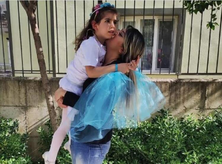 Depremde kızı ve torununa ulaşılamayan dededen acı dolu sözler: 'En azından bir parmağı çıksın, ona bile razıyız' 8