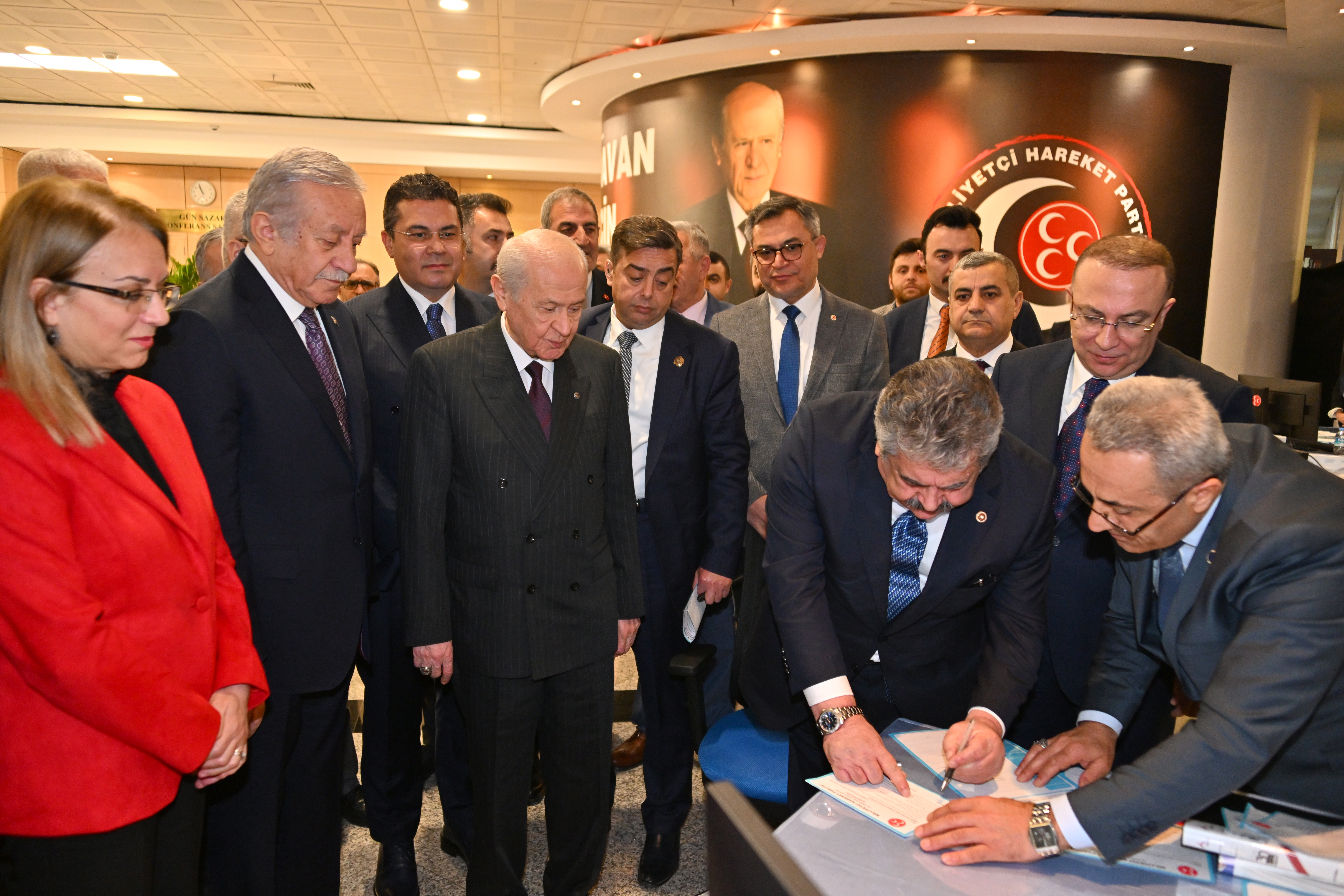 MHP Lideri Devlet Bahçeli Milletvekili seçimleri için adaylık başvurusunu yaptı 2