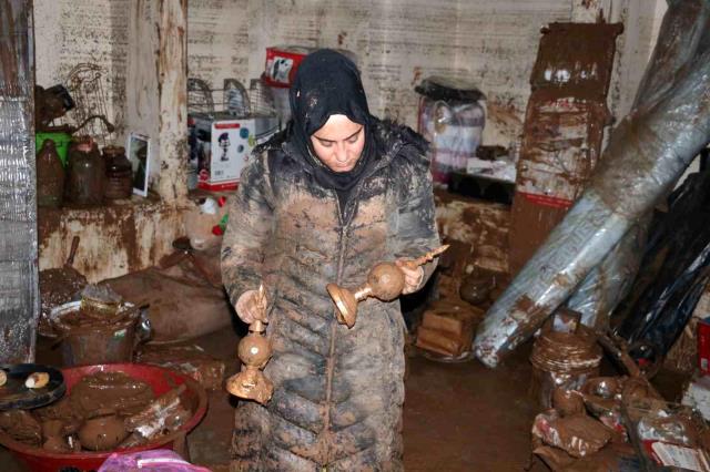 genc-kizin-evlilik-hayalleri-sele-kapildi-7-15704234_o