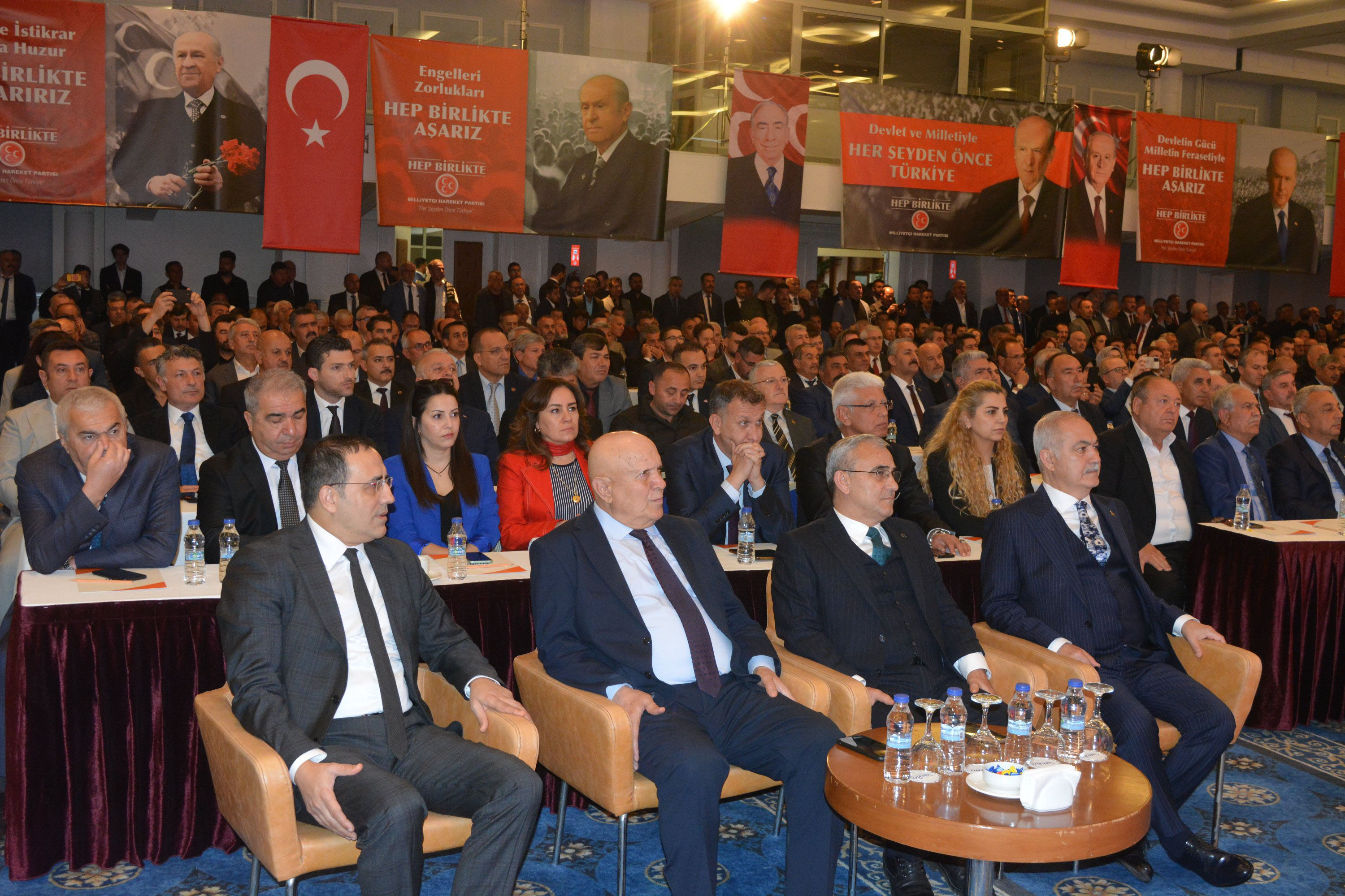 mhpli-durmaz-erdogani-ilk-turda-ezici-cogunlukla-sectirecegiz_5319_dhaphoto4