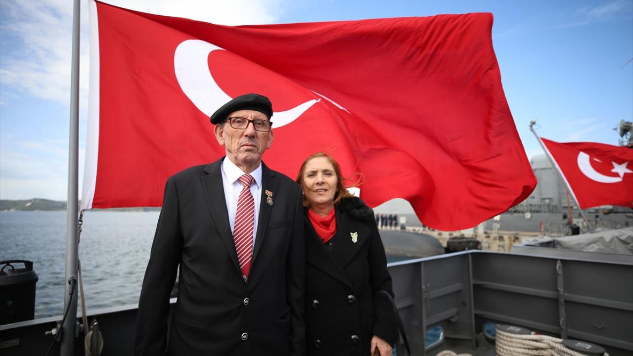 Çanakkale'de Dumlupınar Denizaltısı şehitleri anıldı 5