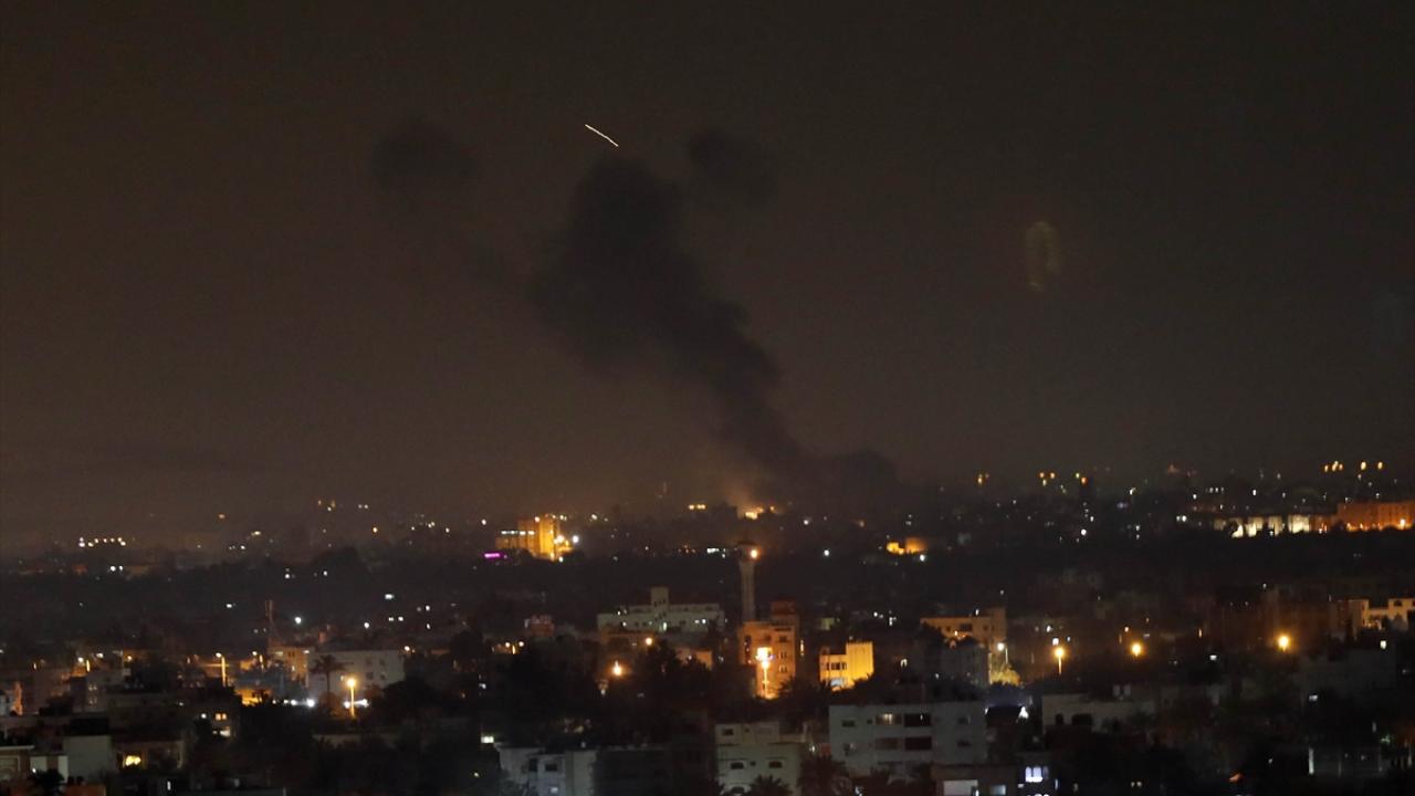 İsrail Gazze’yi vuruyor 10